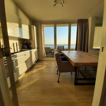 Paradijs In * Zandvoort