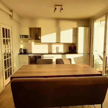 Apartment Paradijs In