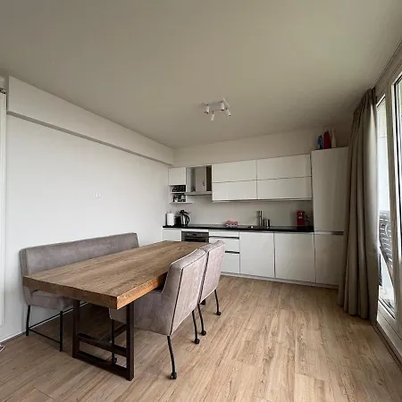 Paradijs In Apartman *